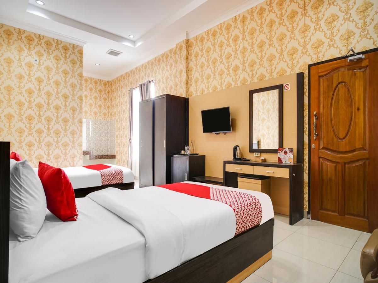Capital O 540 Esther Hotel Балиге Экстерьер фото