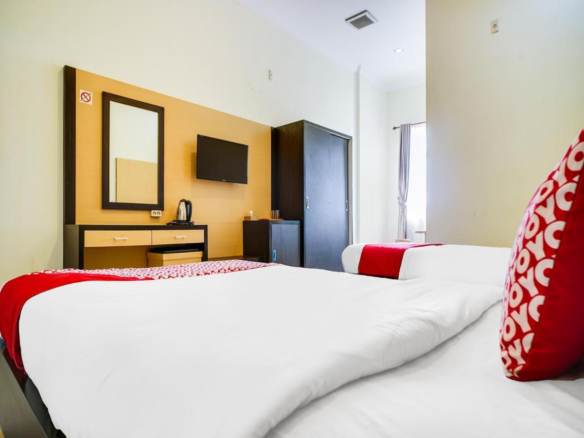 Capital O 540 Esther Hotel Балиге Экстерьер фото