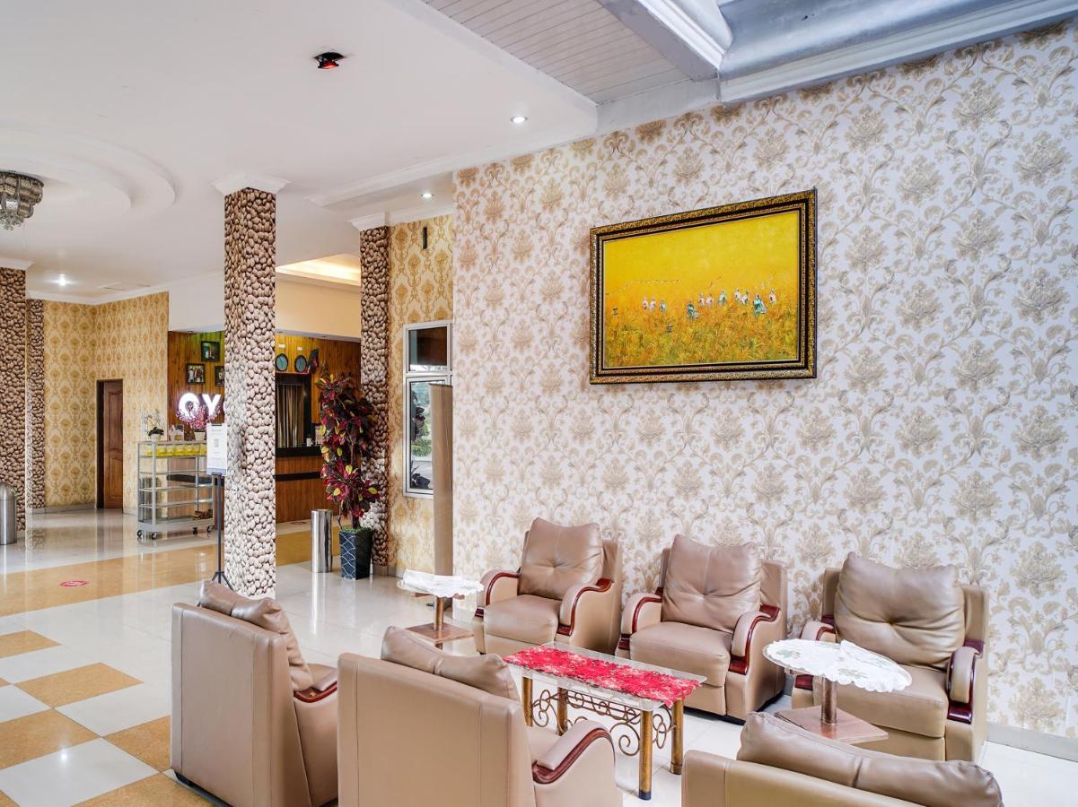 Capital O 540 Esther Hotel Балиге Экстерьер фото